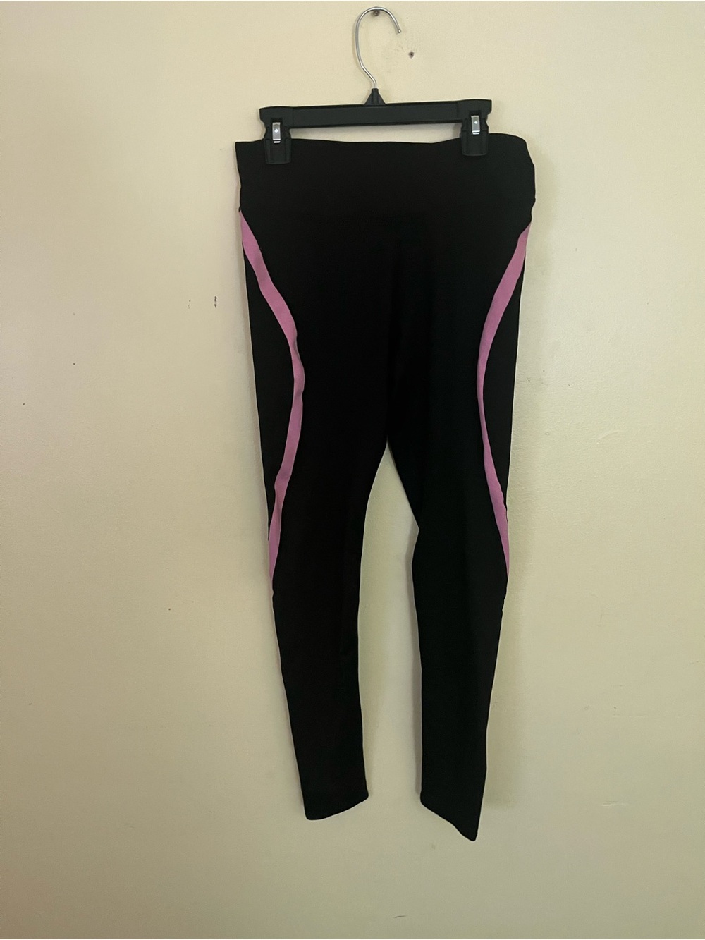 90 Degrees Women’s Black Leggings with Pink Side Stripes Size XS